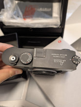 Load image into Gallery viewer, Leica M10-P Digital Rangefinder Camera Black Chrome 20021